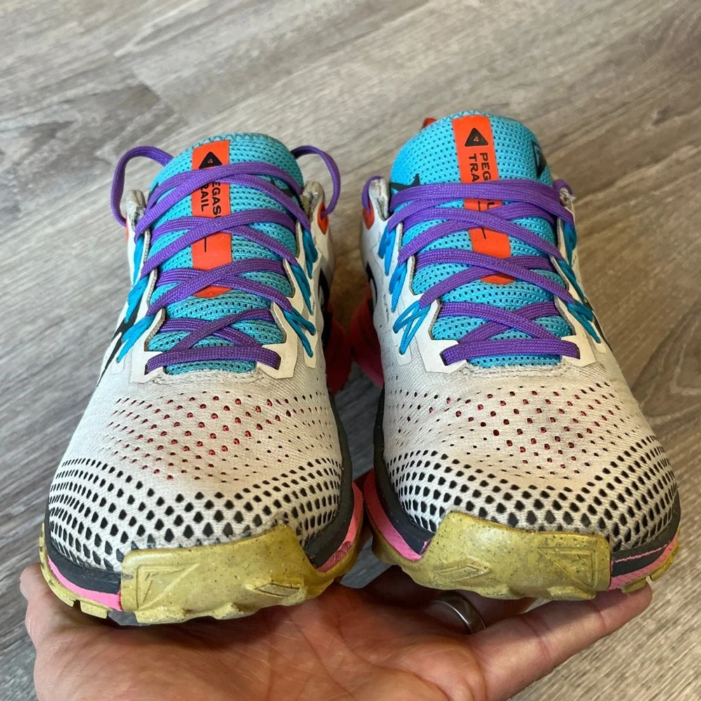 Nike Pegasus Trail 4 Womens 7.5 Running Shoes Pink Teal FD0876-100